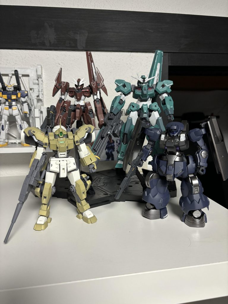 我が家の水星完成品シリーズ！主役機も作ります(  ˊ꒳ˋ )…