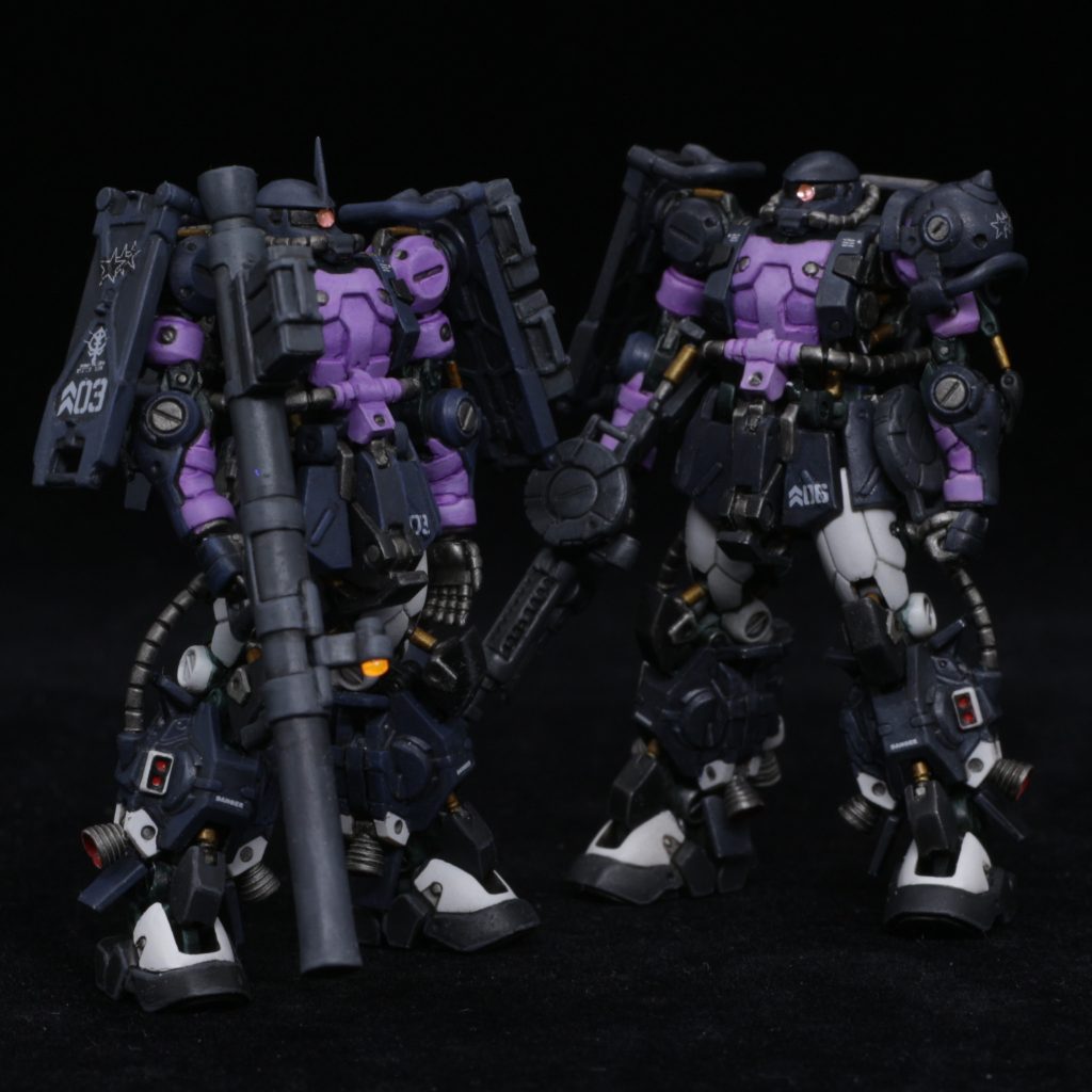 オルテガ専用機とツーショット。ガイア専用機の方が派手(?)な感じになりました。マッシュ専用機も作りたかったのですが,017は1つしか手に入りませんでしたので,残念ですがこれにて第4弾終了です。