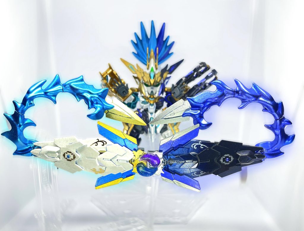 絶対防御《双極の陣》「双極」が合体。一つの盾と成り、絶対防御の障壁を繰り出す…中央の勾玉は光と闇の融合を顕している…※勾玉はレジンで作成したものを使用