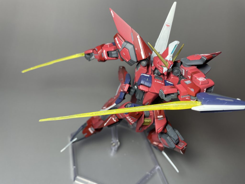 両腕サーベルはロマンアクションもばっちり