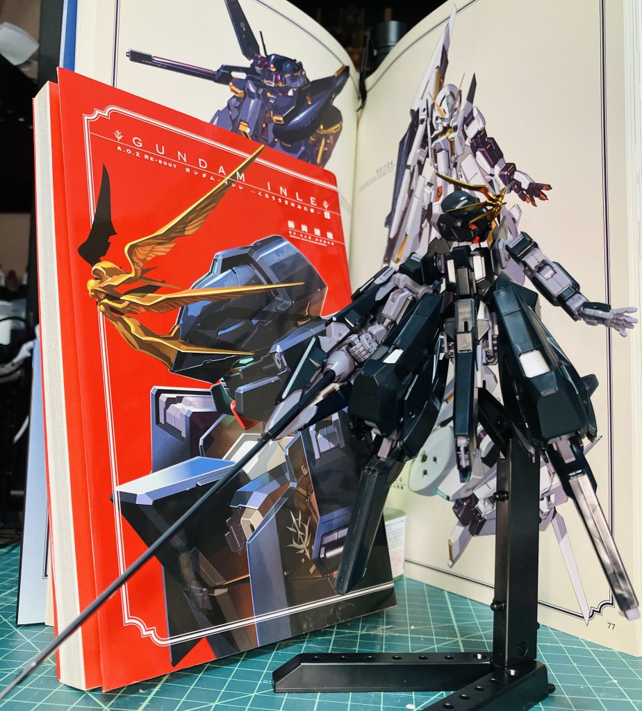 この表紙イラストの塗りがかっこいいので、プリズムブルーブラックは満足の結果でした