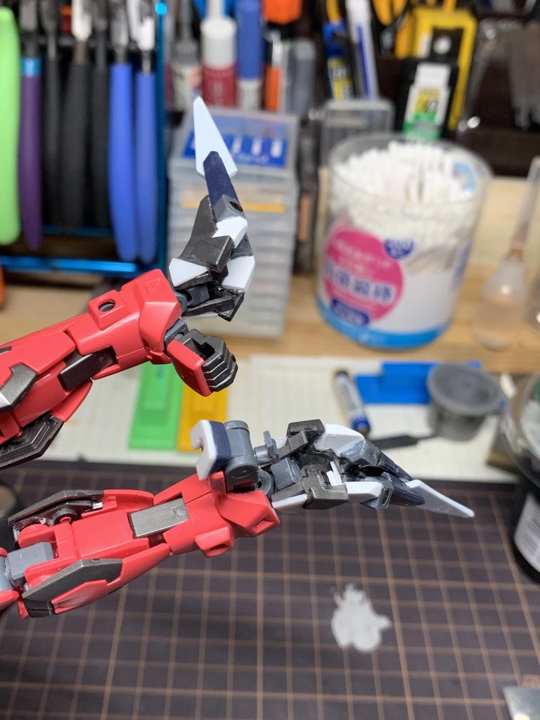 手脚を同じ構成にするって縛りのせいでクソ難産だったかかと…