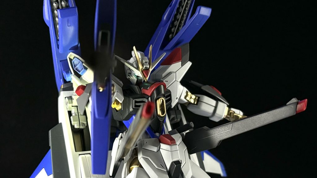 スーパーフリーダムガンダム–5枚目/制作者：みっす