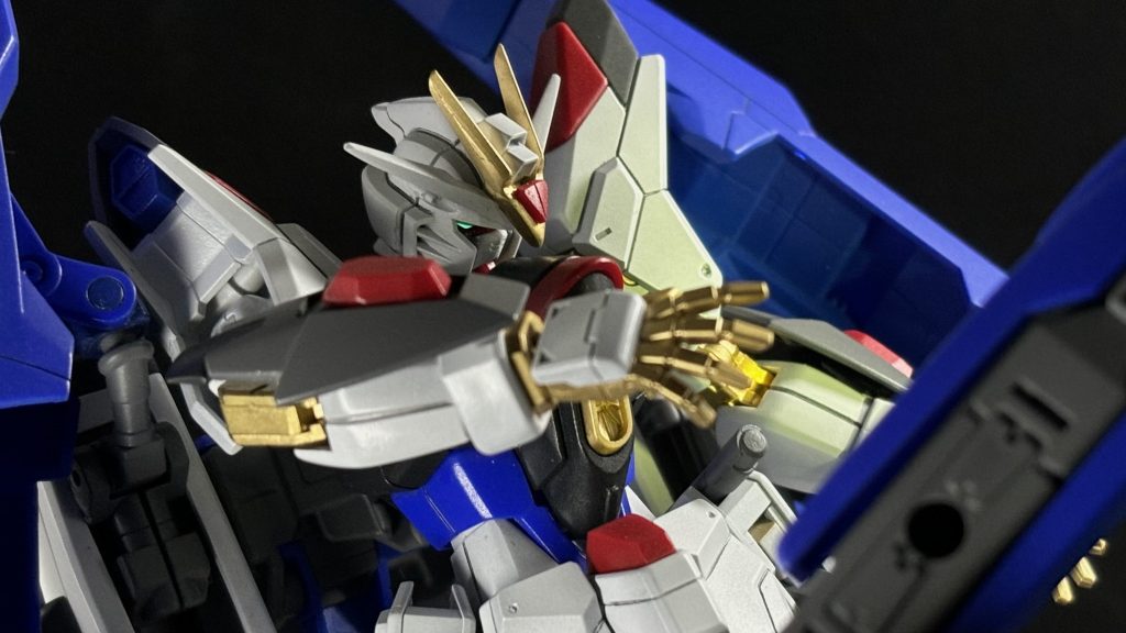 スーパーフリーダムガンダム–6枚目/制作者：みっす