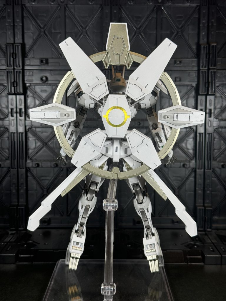 その他の改造箇所上腕部をプラパイプで2ミリ延長腹部を2ミリ延長大腿部をパーツの入れ替えで延長足首を2ミリ延長