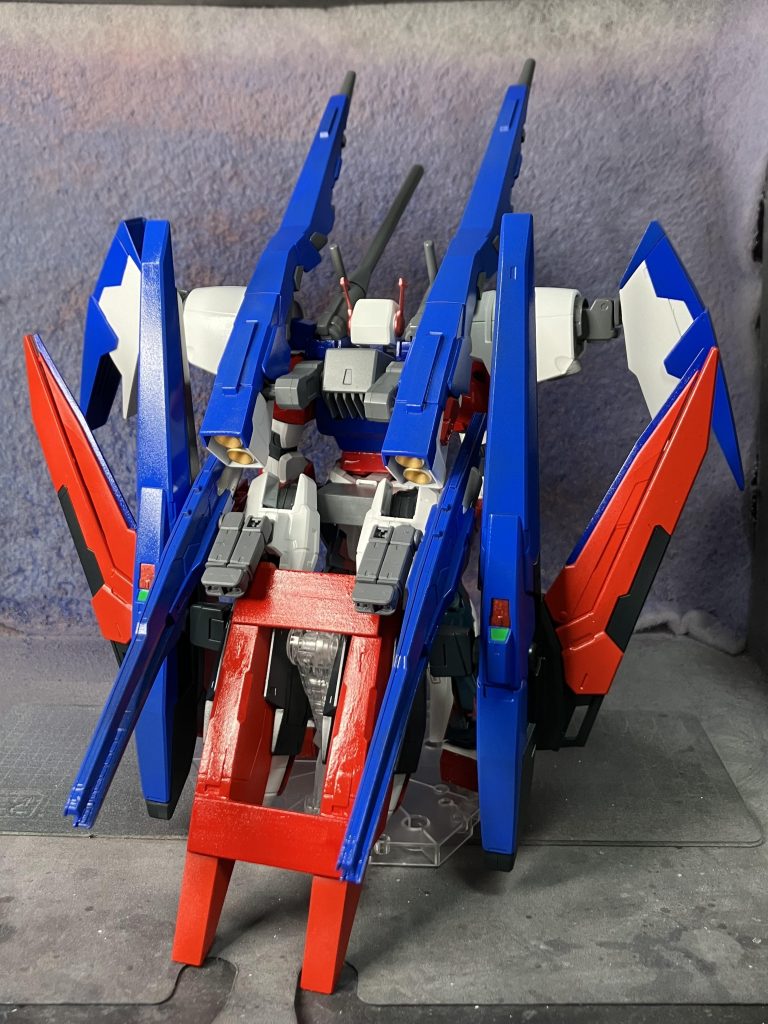 バックショットになります。塗装ミスりまくりました。そして触るのが怖いくらいガチャガチャしてます。