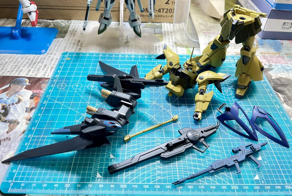 翌日も仕事だというのに、夜更かししてしまいました…次作はRGフリーダムです。HGミーティアが届く前に仕上げたいです。あ、フリーダムはほぼ設定どおりの色合いにします。RGだからマスキングしたり塗り分けしなくていいので(笑)