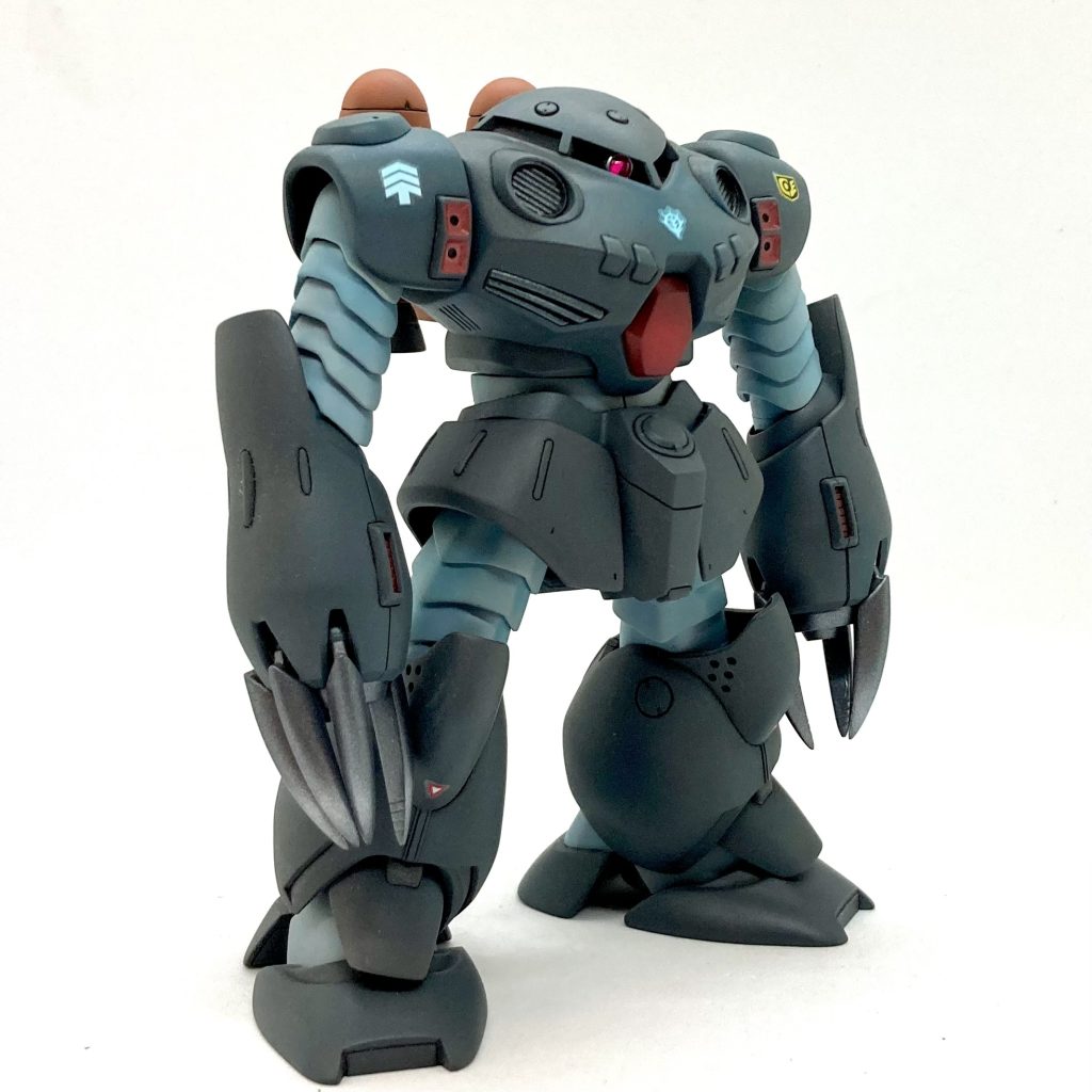 ファースト原理主義の私ですがσ(^_^;)このズゴックEのデザイン… 数少ない「本家よりカッコよくね?」のひとつなんですよね、個人的には。