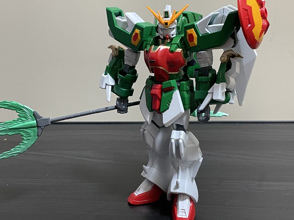 シールは一切使っていませんが、なかなかに細かく時間を要しました。本体の塗装より、何気にシールドの塗り分けに1番難儀💦