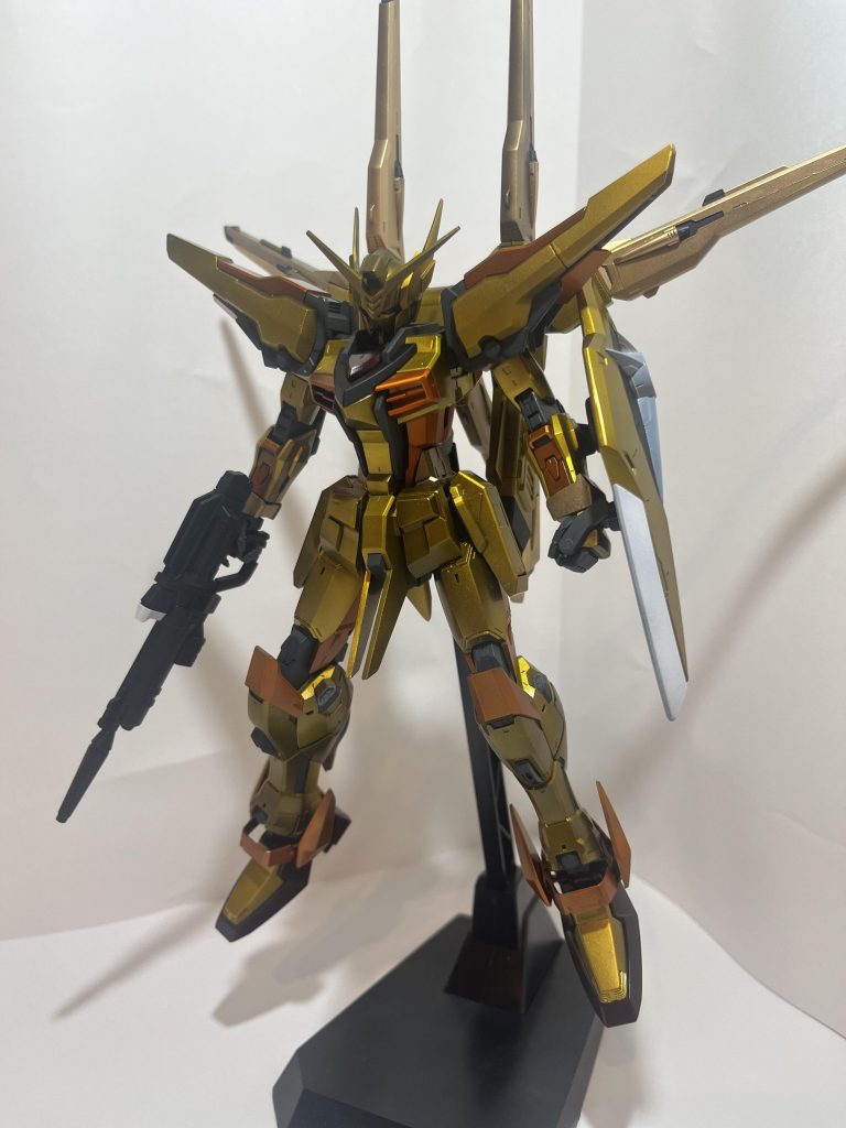 MG風アカツキガンダム–2枚目/制作者：@purapaka1995