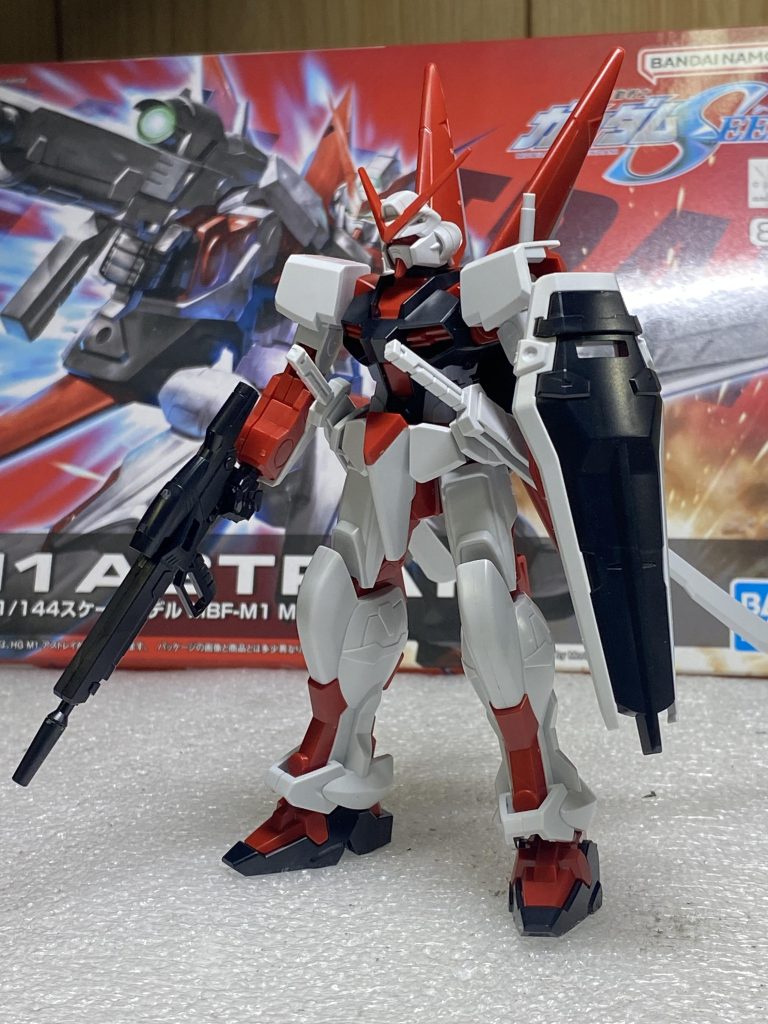 M1アストレイルージュ–3枚目/制作者：丸五ワークス