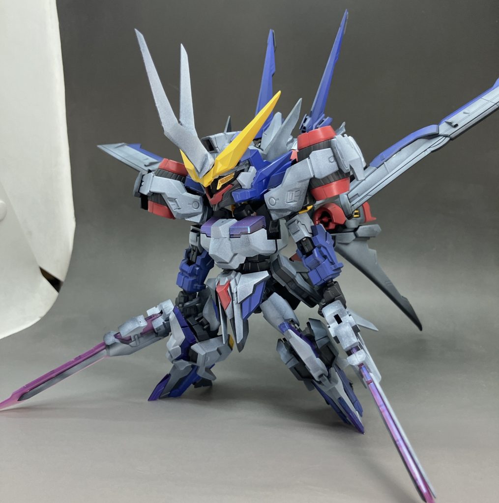 塗装は黒立ち上げとパール塗装を併用しました