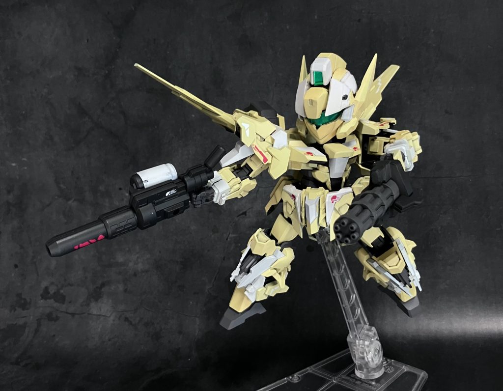 境界戦機武器セットから火炎放射器。ミニガトリングはイクスクレア付属のもの