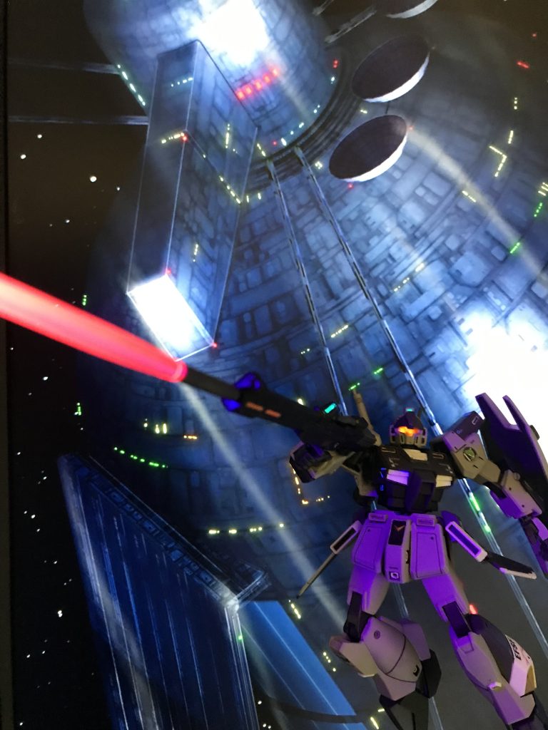 新型のビームライフルの威力は絶大・・・!