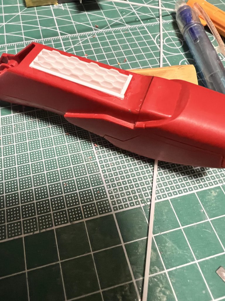 初めて行った椎茸作り。股間の裏側に埋め込んで見ました。