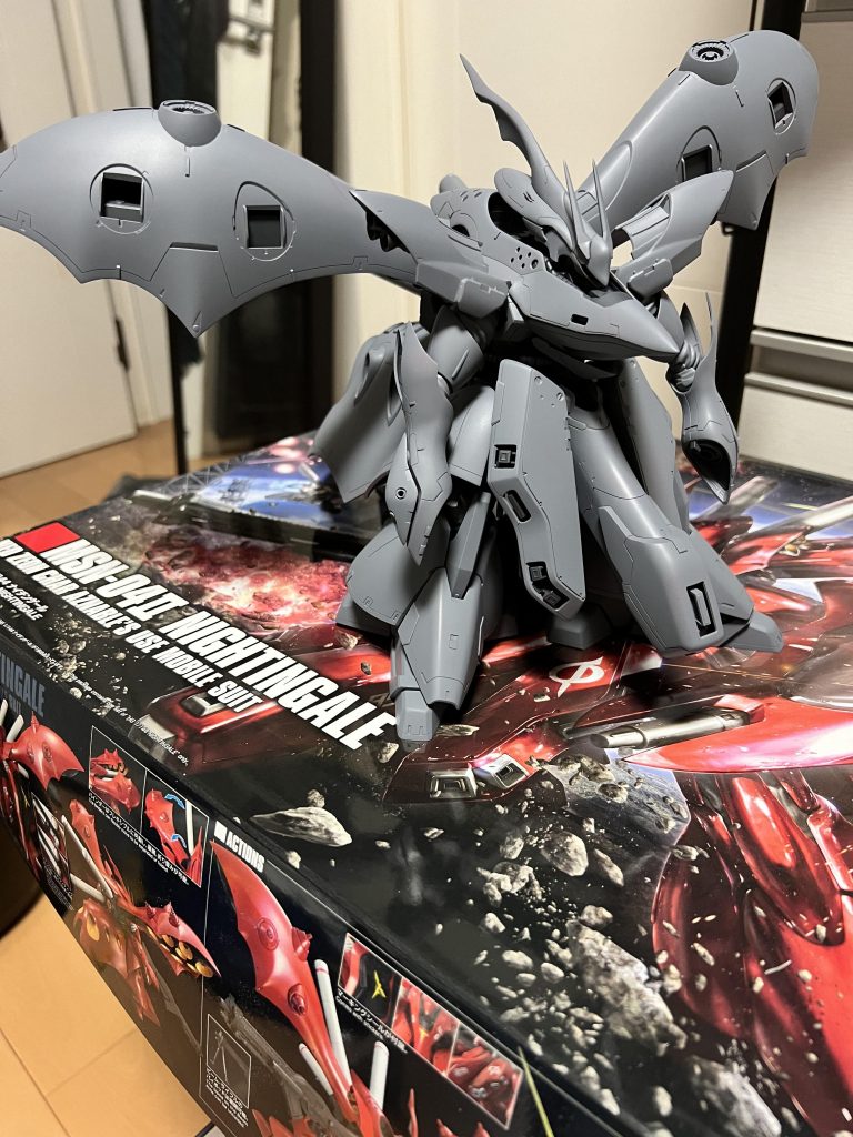 サフ入れるとグッと完成高くなった気がします。