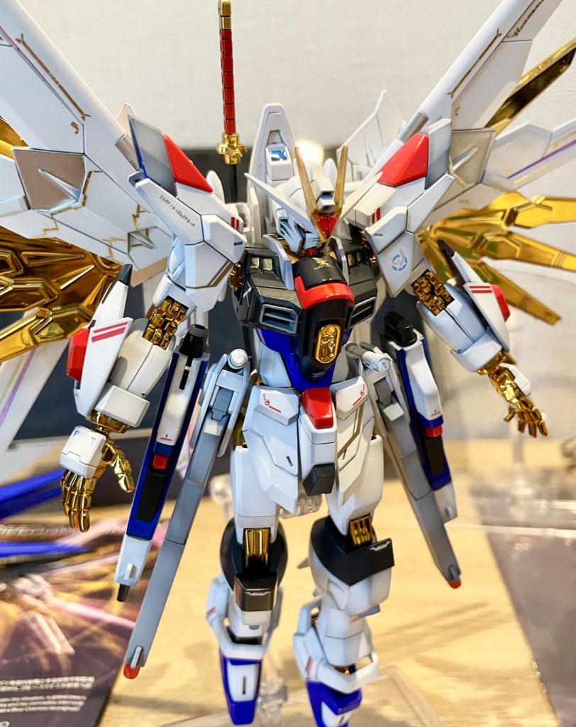 HG マイティーストライクフリーダムガンダム–3枚目/制作者：kumasan