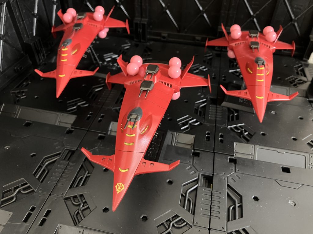 同じのを3つ作っただけです