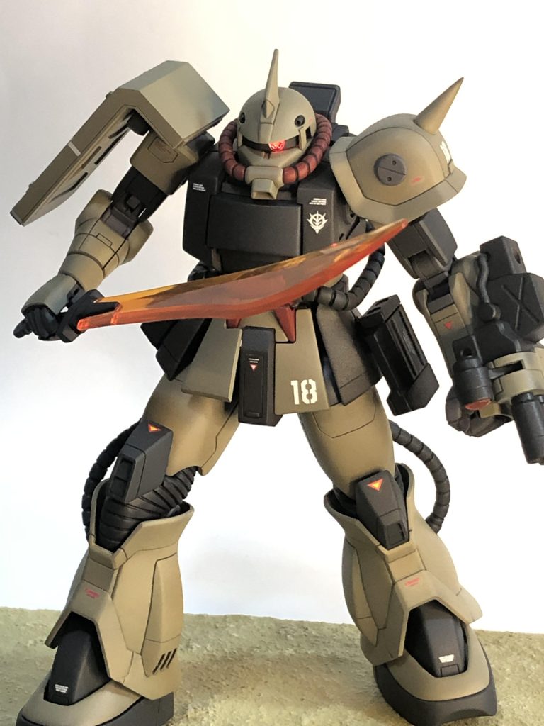 ヒートサーベル装備