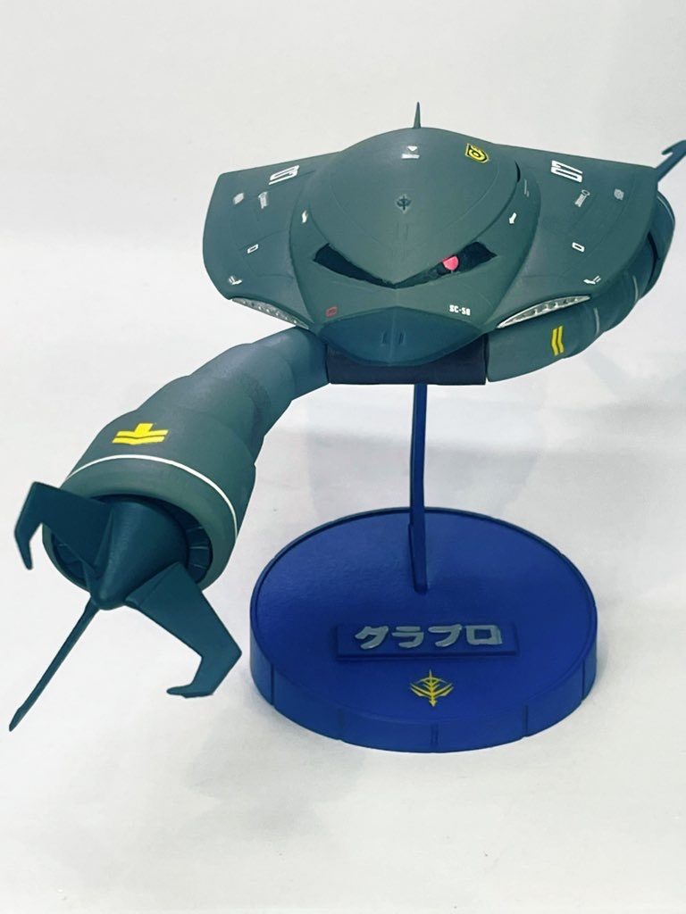 接着剤必須の旧キットではありますが、元が良いから、丁寧に作るとなかなかさまになります。