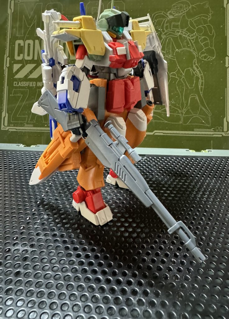 使用キットジムスナイパーK9、パワードジムカーディガン、EzSRマキシマ、ガンダム4号機、ジムIIIビームマスターです