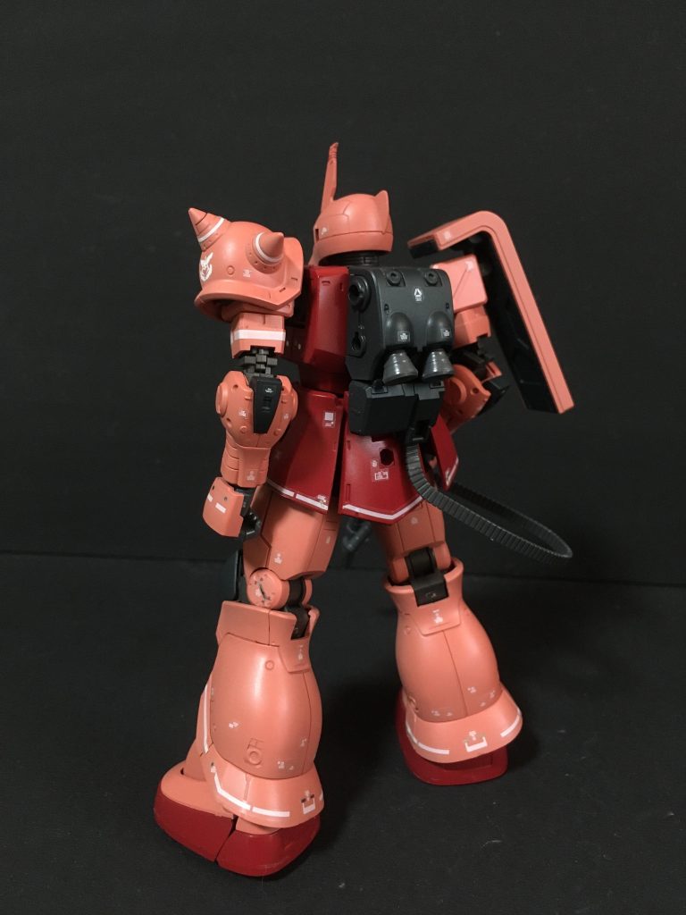 後方ショットマシンガン向けに弾丸供給ポットが目新しいです。