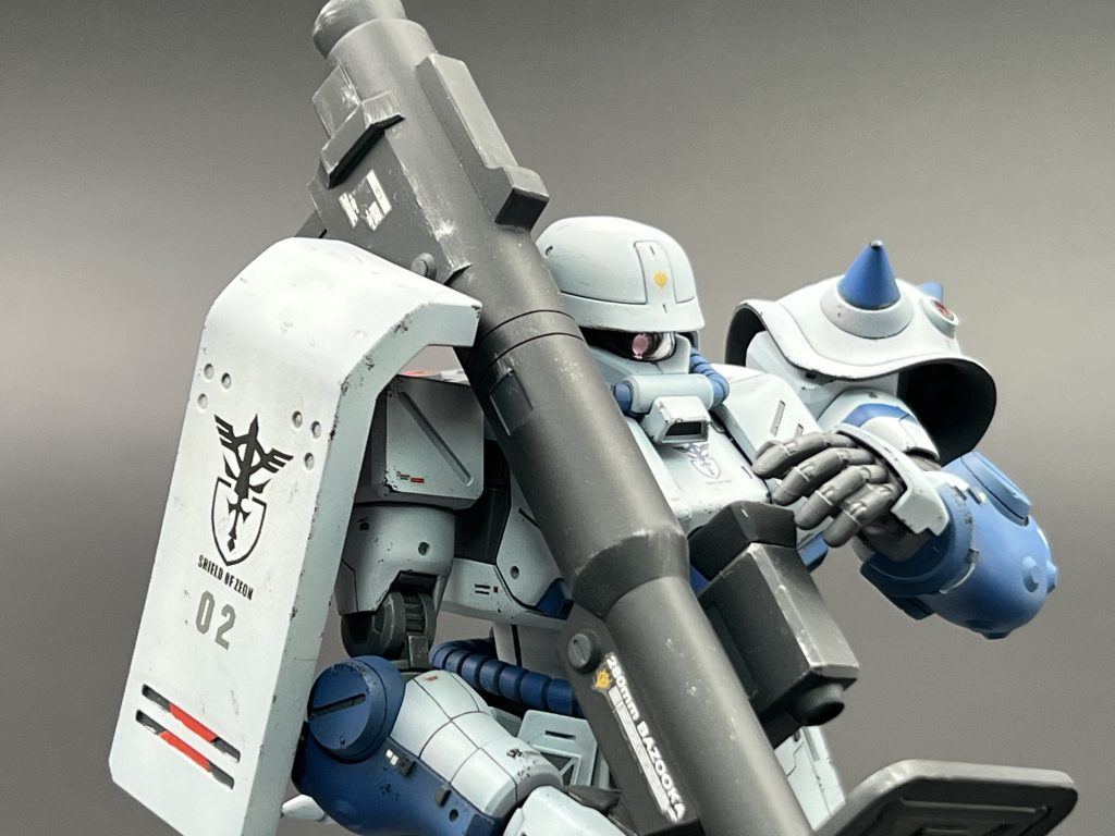 せっかくので似合いそうなラケーテン・バズも作りました。