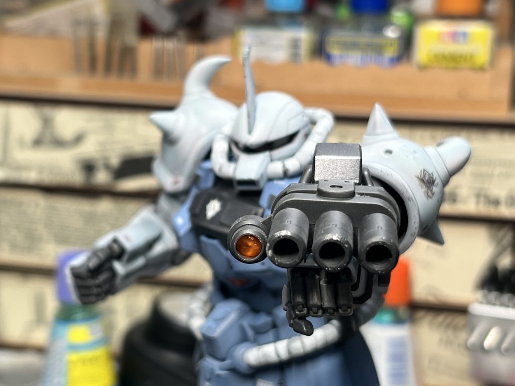 三連装35mmガトリング砲。