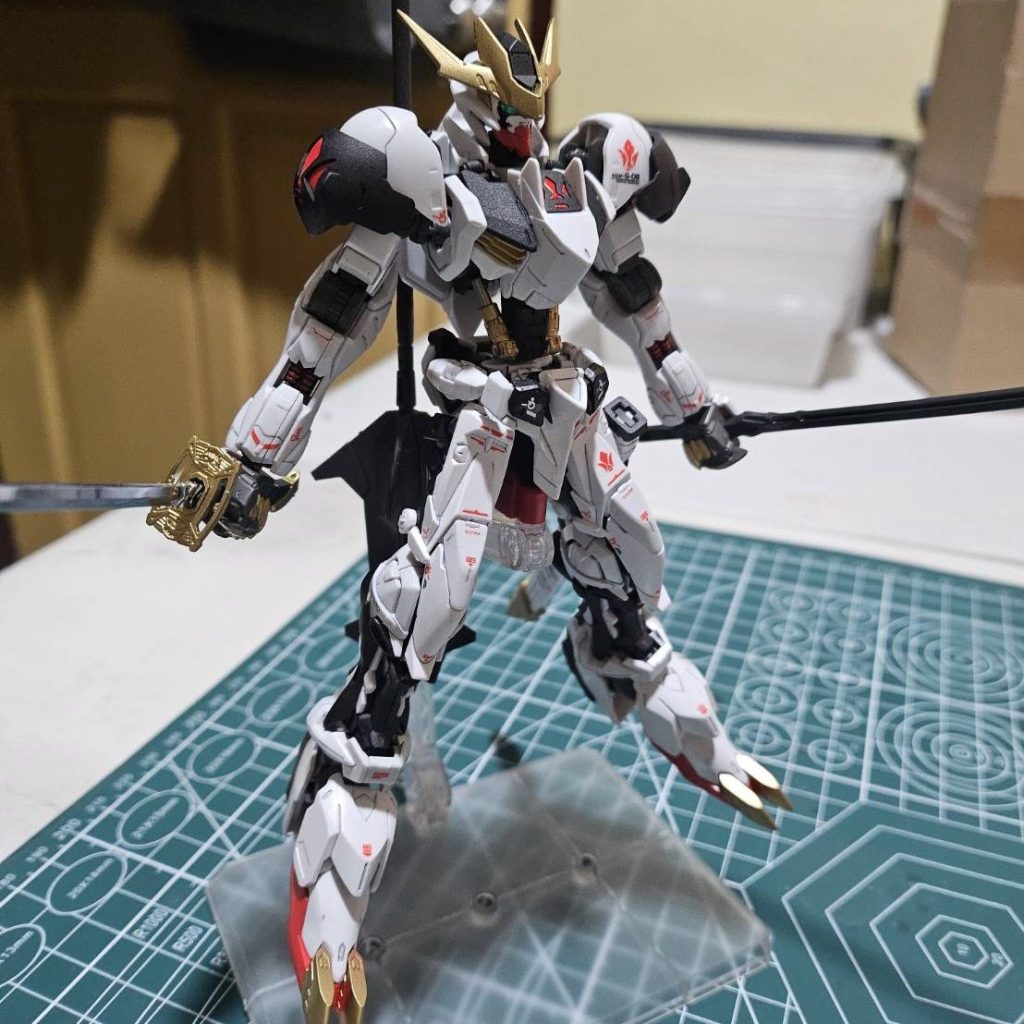 mgアストレイバルバトス改造塗装完成品 mgアストレイバルバトス改造塗装完成品 鬼神の如きガンプラ/GUNPLA