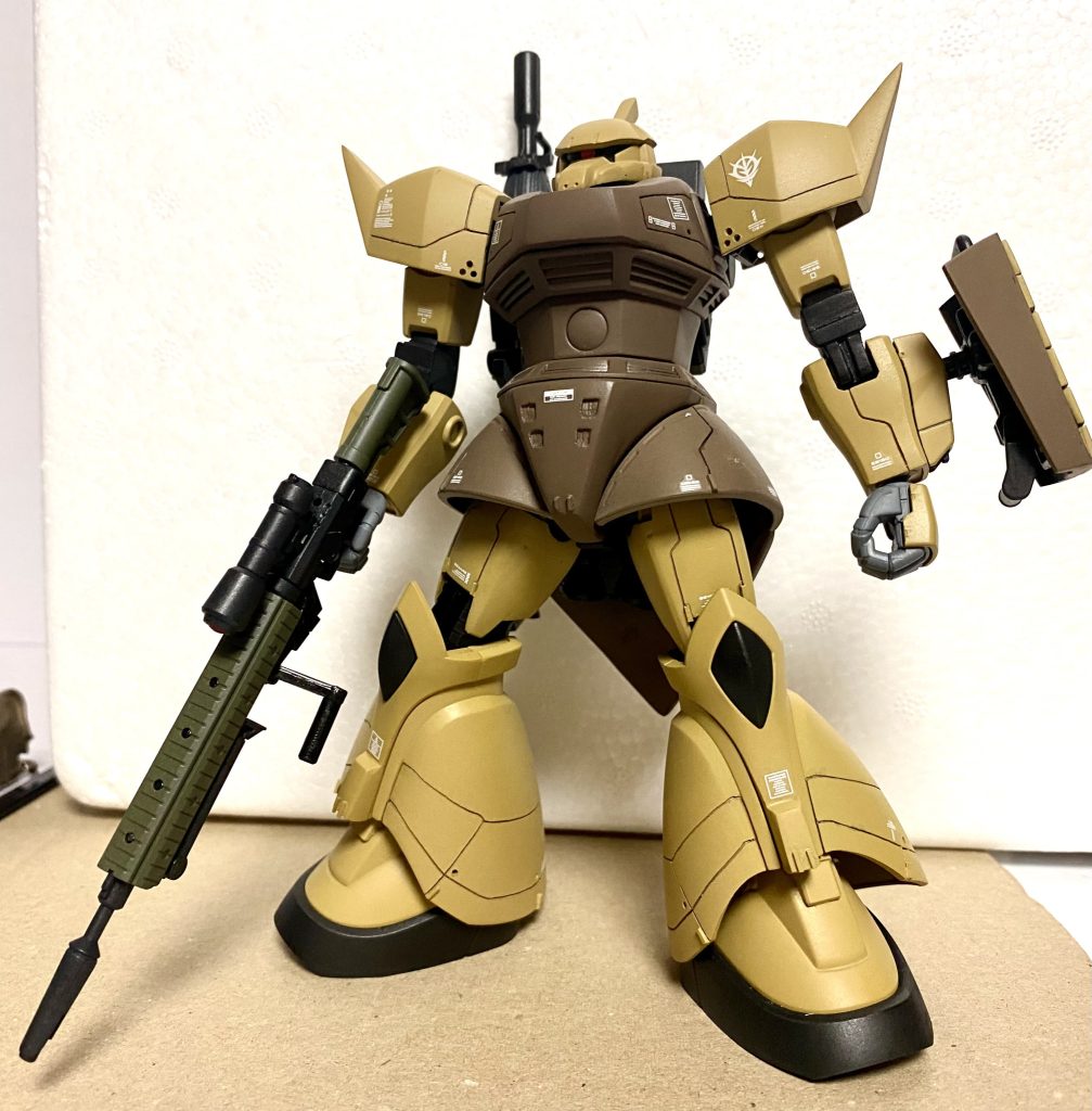 陸戦型ゲルググって、ミリタリーっぽくて最高に渋いですよね、お気に入りの機体です。