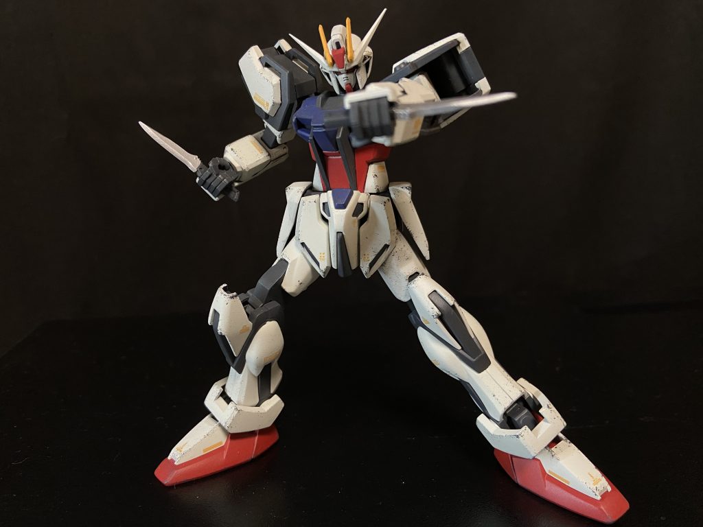 武器はアーマーシュナイダー。これだけです。EGストライクから拝借し、指に刺さる程度に尖らせました。