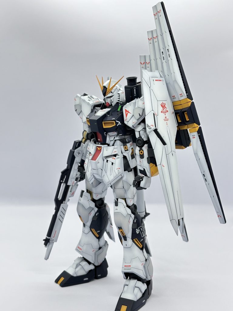 いつものアングル①塗装方法は表面処理中ずっと考え、悩みましたが、結局グラデーション塗装にしてしまいました。