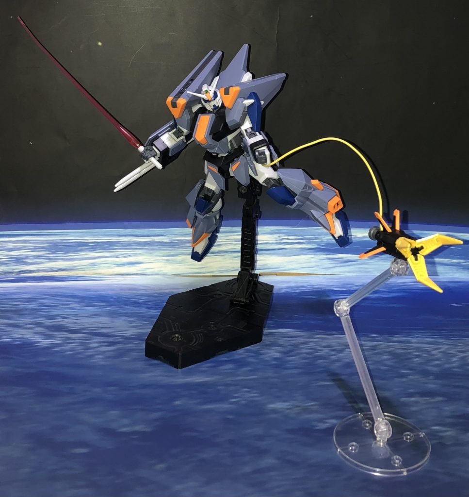 その名前通り、両腕にはブリッツを彷彿とさせる武装が付いてます