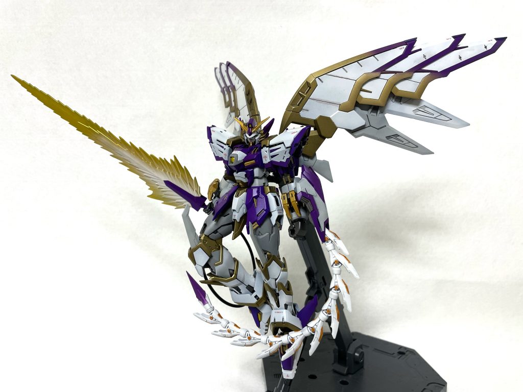 あとはポージングしたものを数枚パーツがポロリすることなく可動域がエゲツないヒートロッドの表情付けがたまらなく映えます