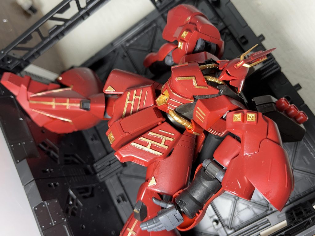 サザビー赤備え風–2枚目/制作者：Soredwmo