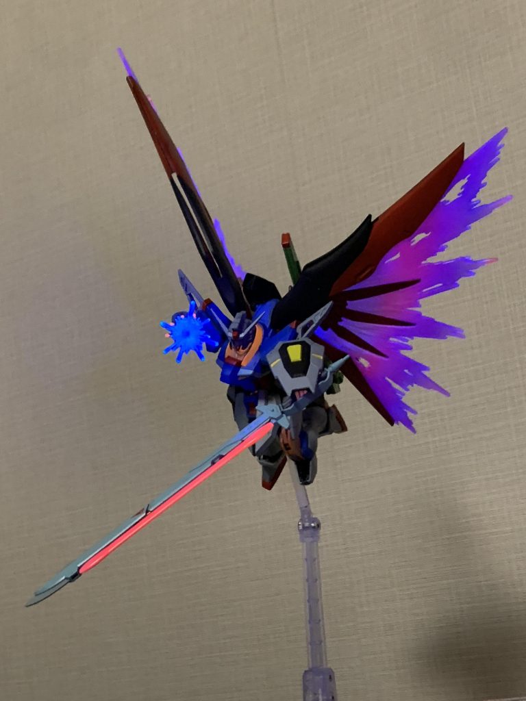 HGデスティニーガンダム specⅡ風塗装–3枚目/制作者:@set_down