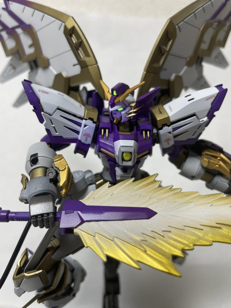 蛍光塗料も使ったのでバッチリ発光します