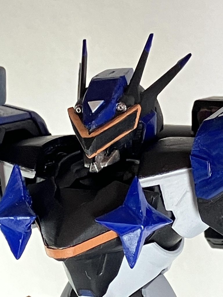 ここまで見ていただきありがとうございます!今回初の完全モチーフ様ありのガンプラですが、楽しい反面自分に納得出来なかった部分が多く反省点が多かったです。モチーフ様をもっと表現出来るよう精進したいですね!