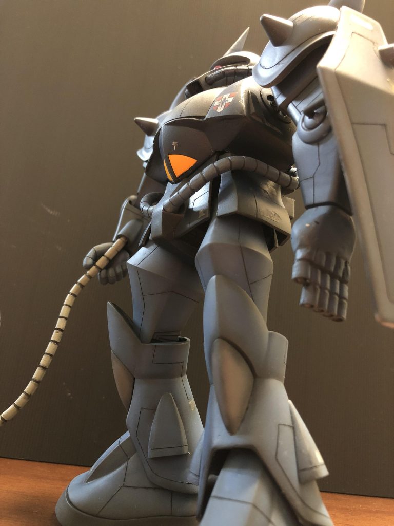 スジボリはデザイン難しいっすねー