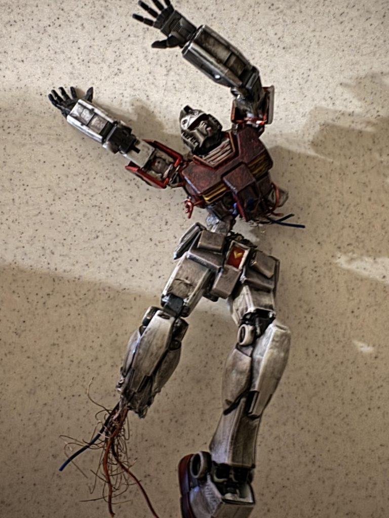 シャアにボコボコやられてかわいそうな雰囲気だけど前から見るとちょっと楽しそうだなって。