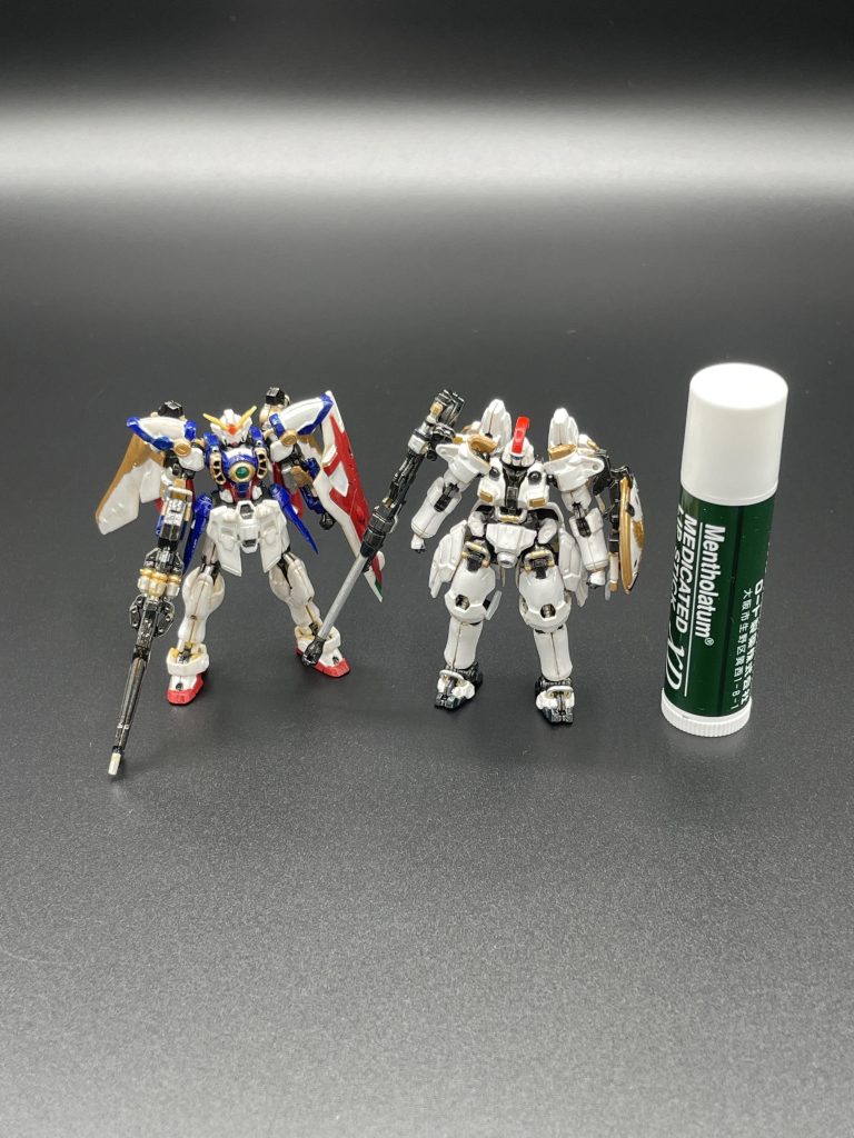 ”リップと背比べ” という名の塗装の粗への言い訳(笑)だって本当に小さいんだもん(笑)