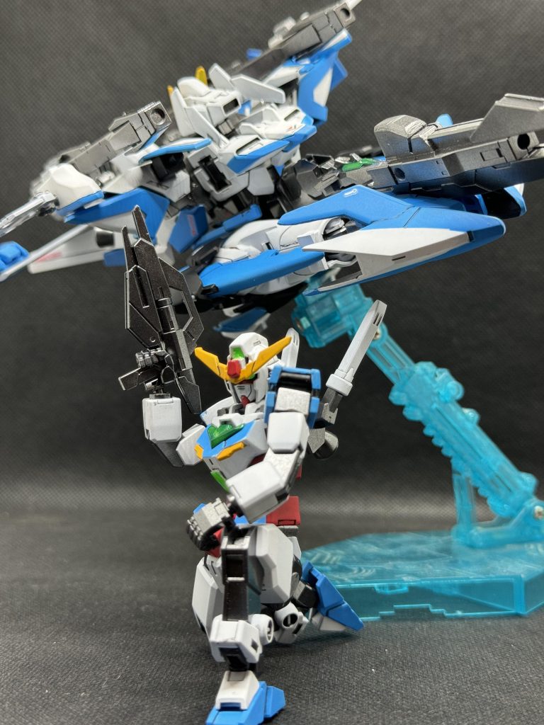 ミキシングの幅を広げる為友人にプレゼント用で友人の好みを聞きつつHGのエクリプスガンダムが欲しいなって願望と予てからコアガンダムのオリジナルのアーマーを作りたい思いがあり、思い切って両方やっちゃえで作ってみました