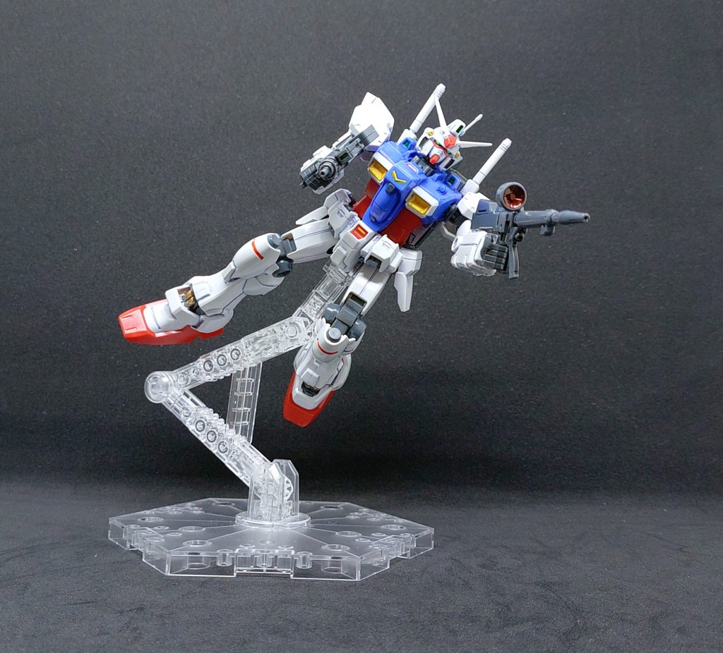 ブルパップとライフルを構えて1枚ガンネクでよく特殊射撃を出してましたね...