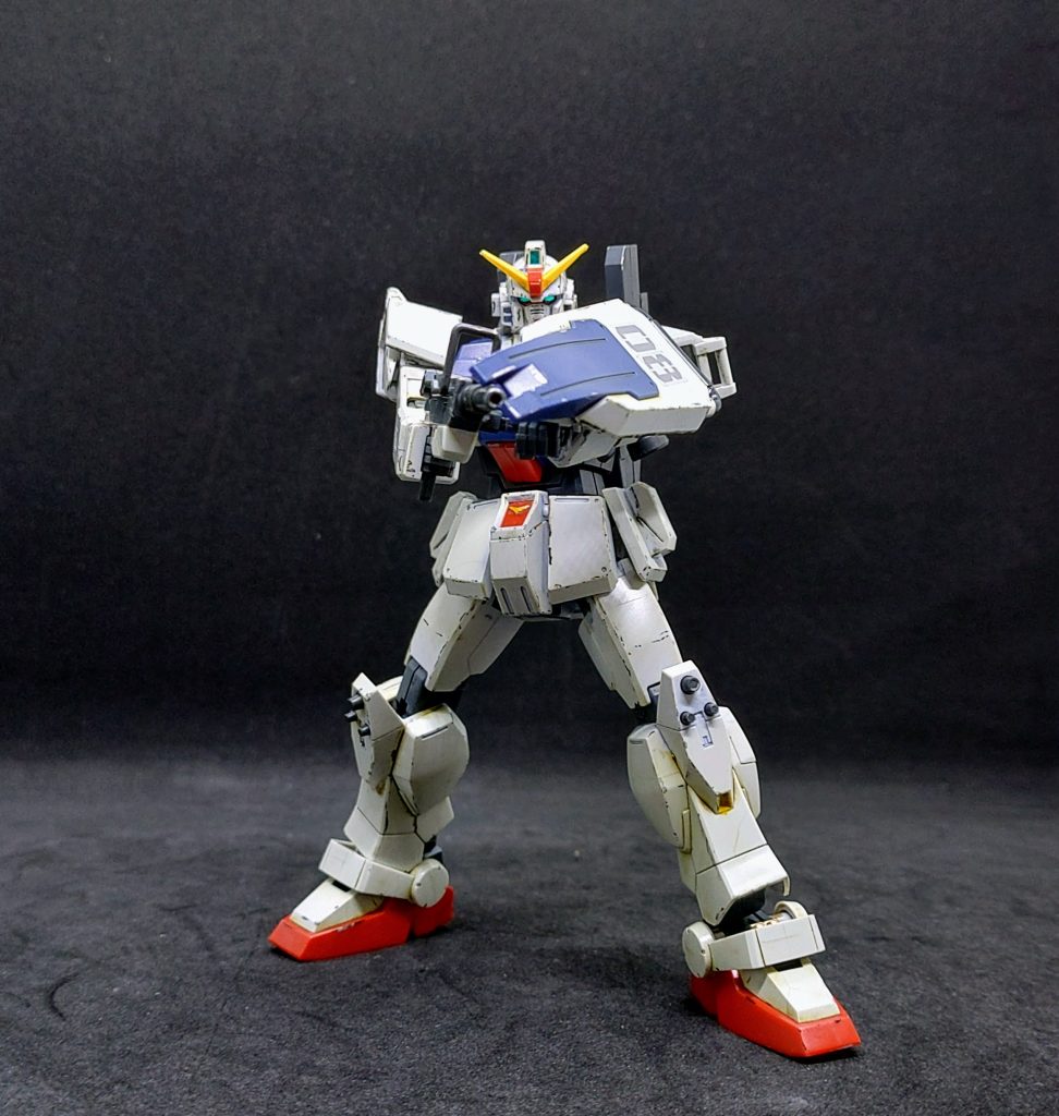 両手構えの100mmマシンガンは良いですね...