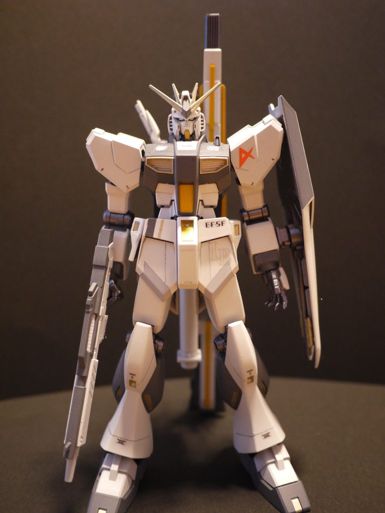 正面。ミラーレスだとフォーカスの設定が難しいのが分かり、今のスマホは優秀だなと実感。