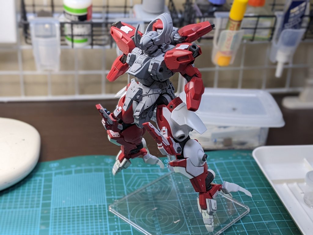 両足がまだある頃です。最終、脚先は削除となりました。