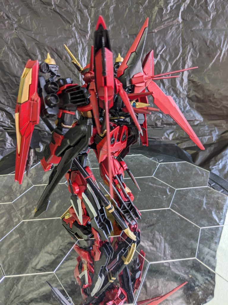 デザインは自分好みですが、よく見ると作りが甘いところが目につきます（笑）