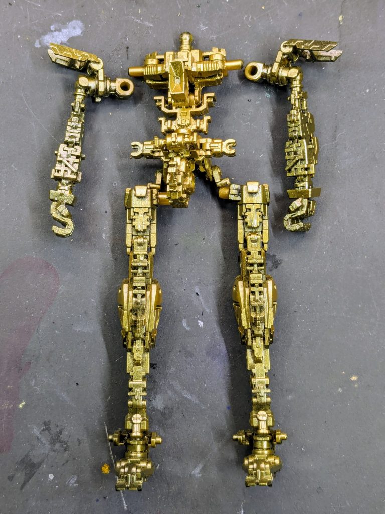 キンキラキンフレーム割れないかヒヤヒヤしながら塗装中(笑)