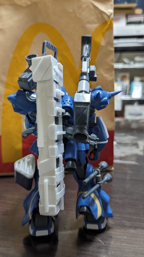 仮組みの背面から。