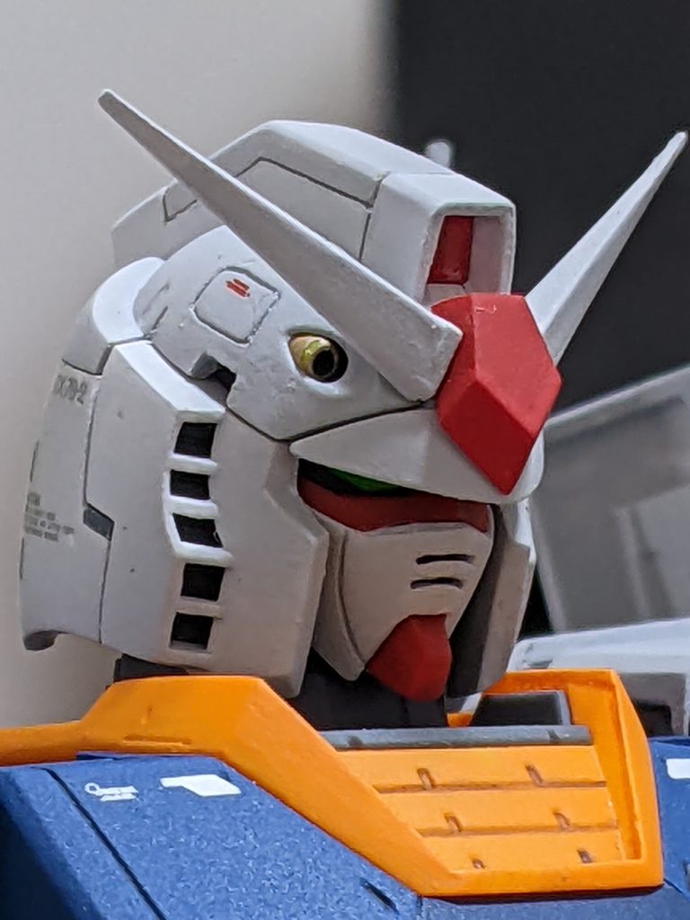 頭部は、だいぶ悪戦苦闘しました。